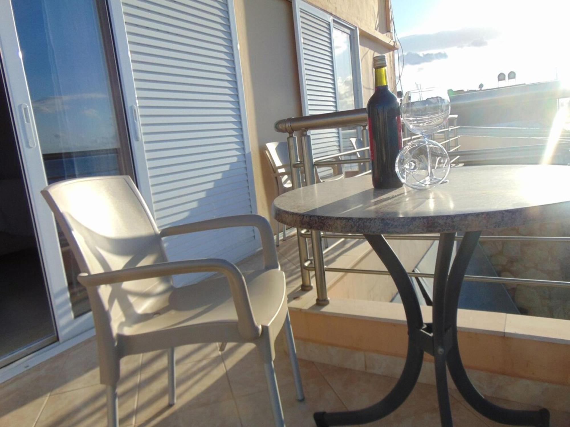 Comfy Beachfront Litinas Casa With Seaview Chrissi Akti Chania Exterior foto