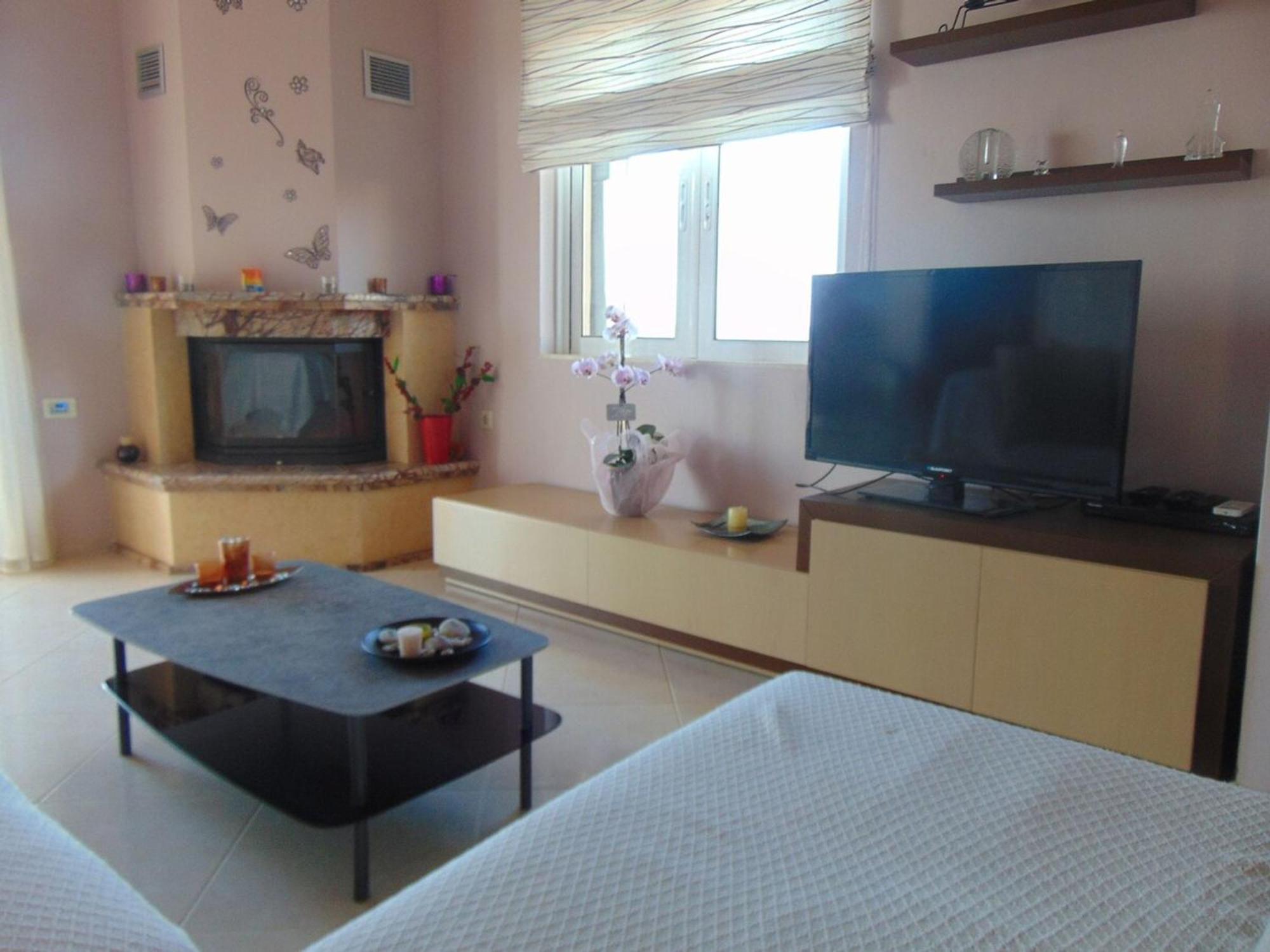 Comfy Beachfront Litinas Casa With Seaview Chrissi Akti Chania Exterior foto